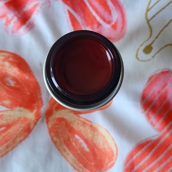 Wine Lip balm - Picture 5 of 7